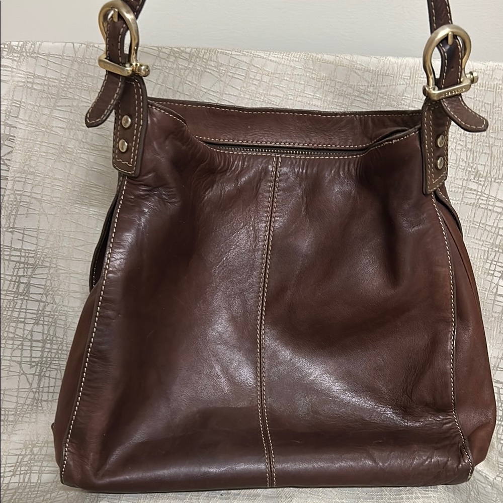 Nice quality brown leather purse in good condition